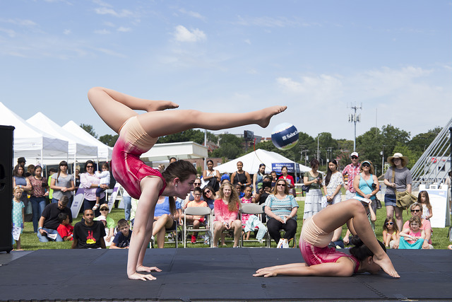 Performers from Lucia Aerial perform outside at Future Stages Festival 2017