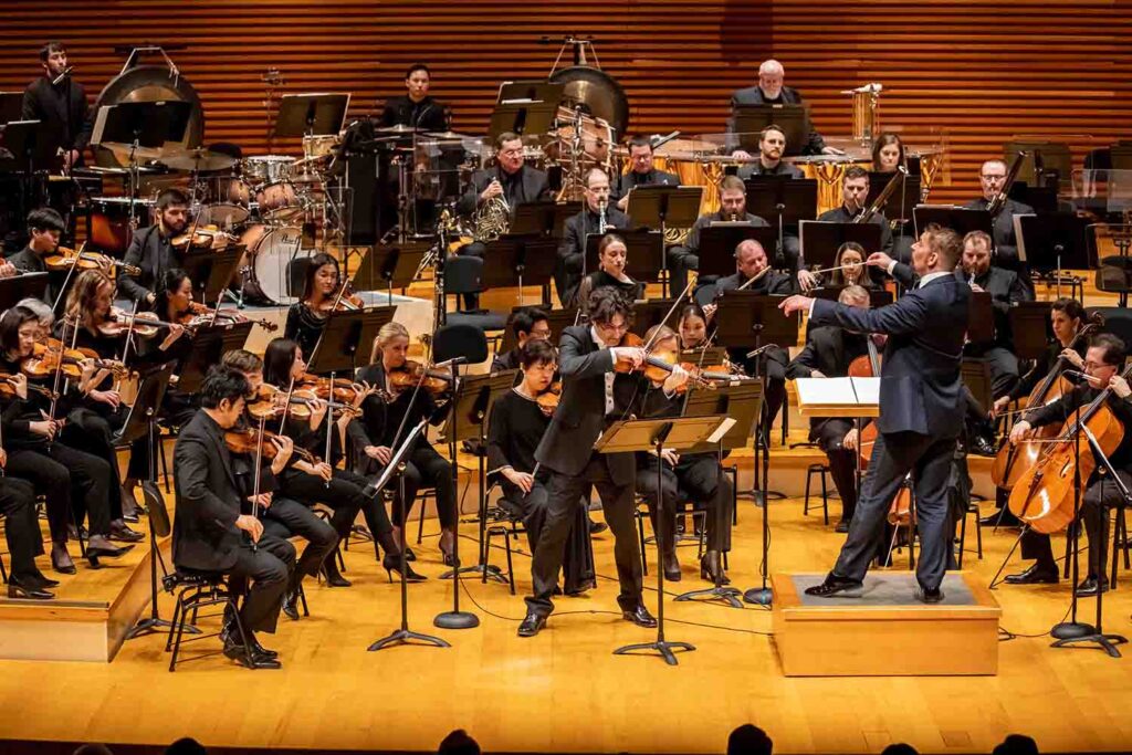 kc-symphony playing on stage