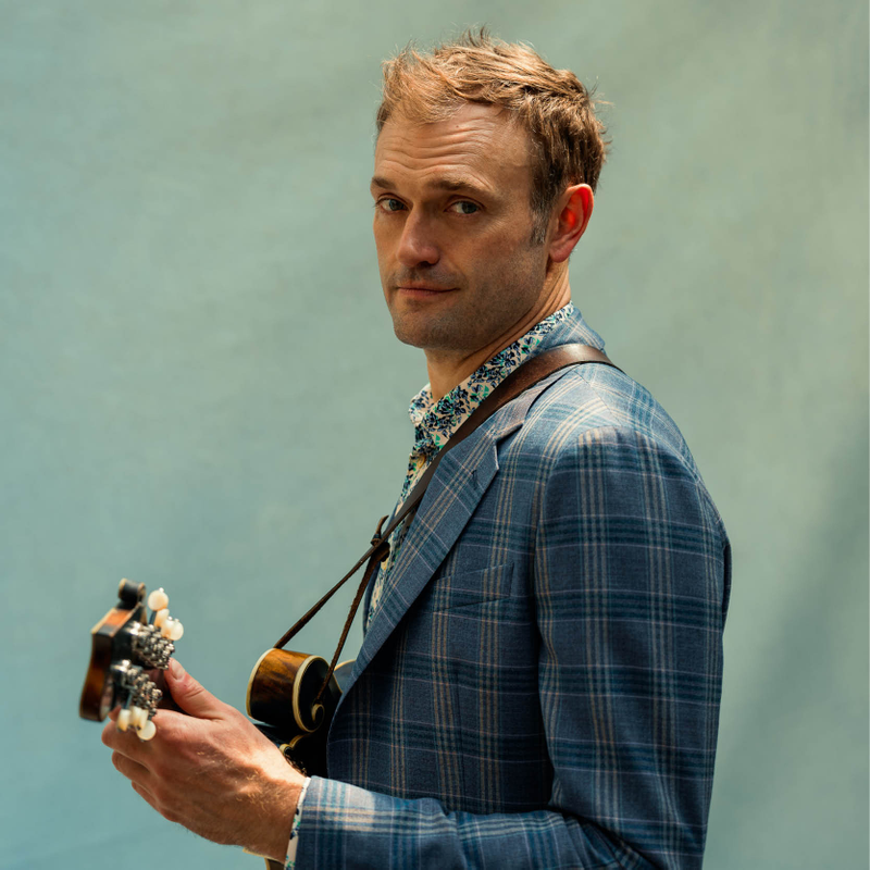 Kansas City Symphony

Chris Thile with the Kansas City Symphony
