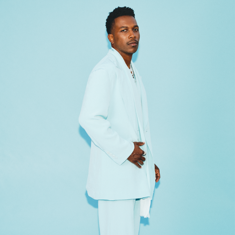 Kansas City Symphony Presents

Leslie Odom, Jr.: The Christmas Tour
